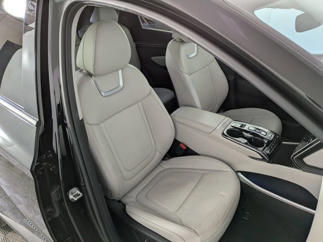Used 2024 Hyundai Tucson Limited image 32