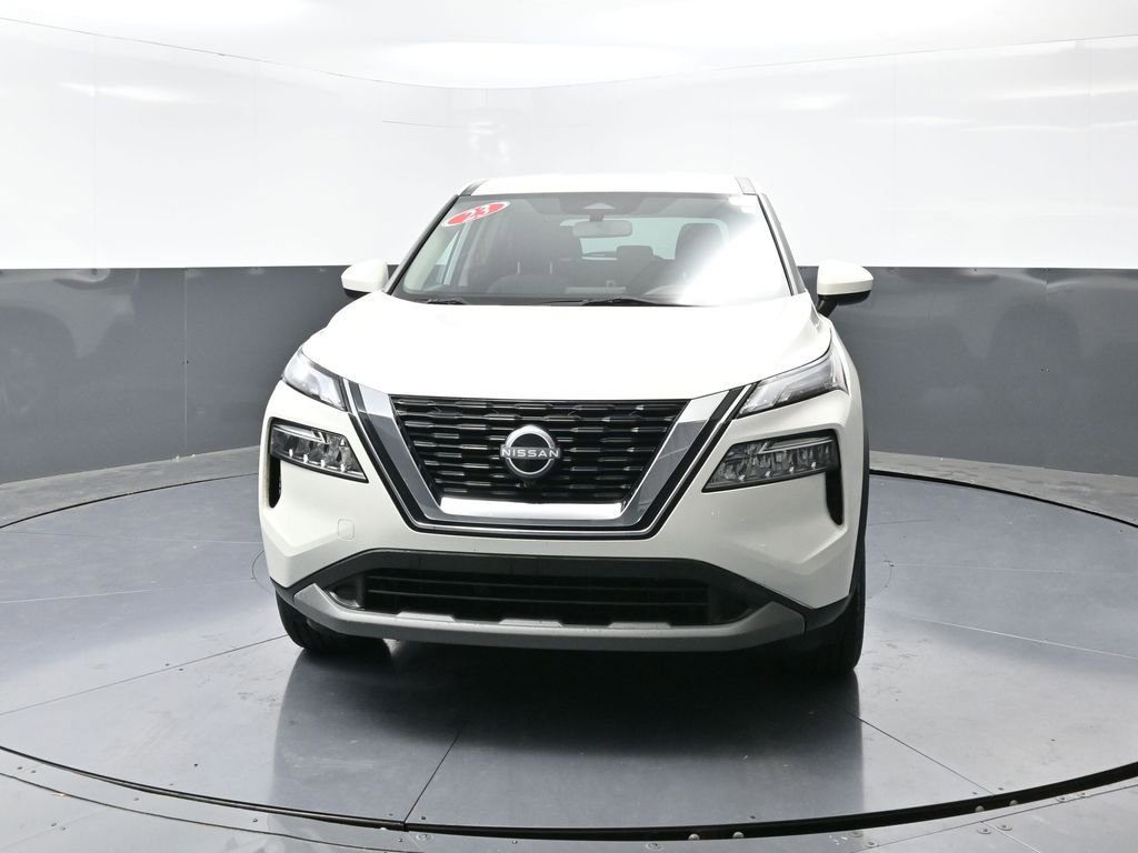 Used 2023 Nissan Rogue SV image 7