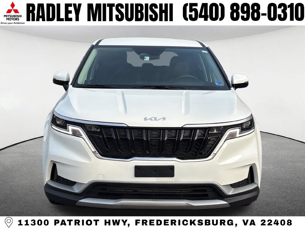 Used 2023 Kia Carnival LX FWD image 22