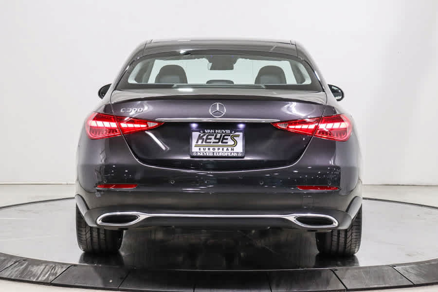 Used 2023 Mercedes-Benz C 300 Sedan image 5