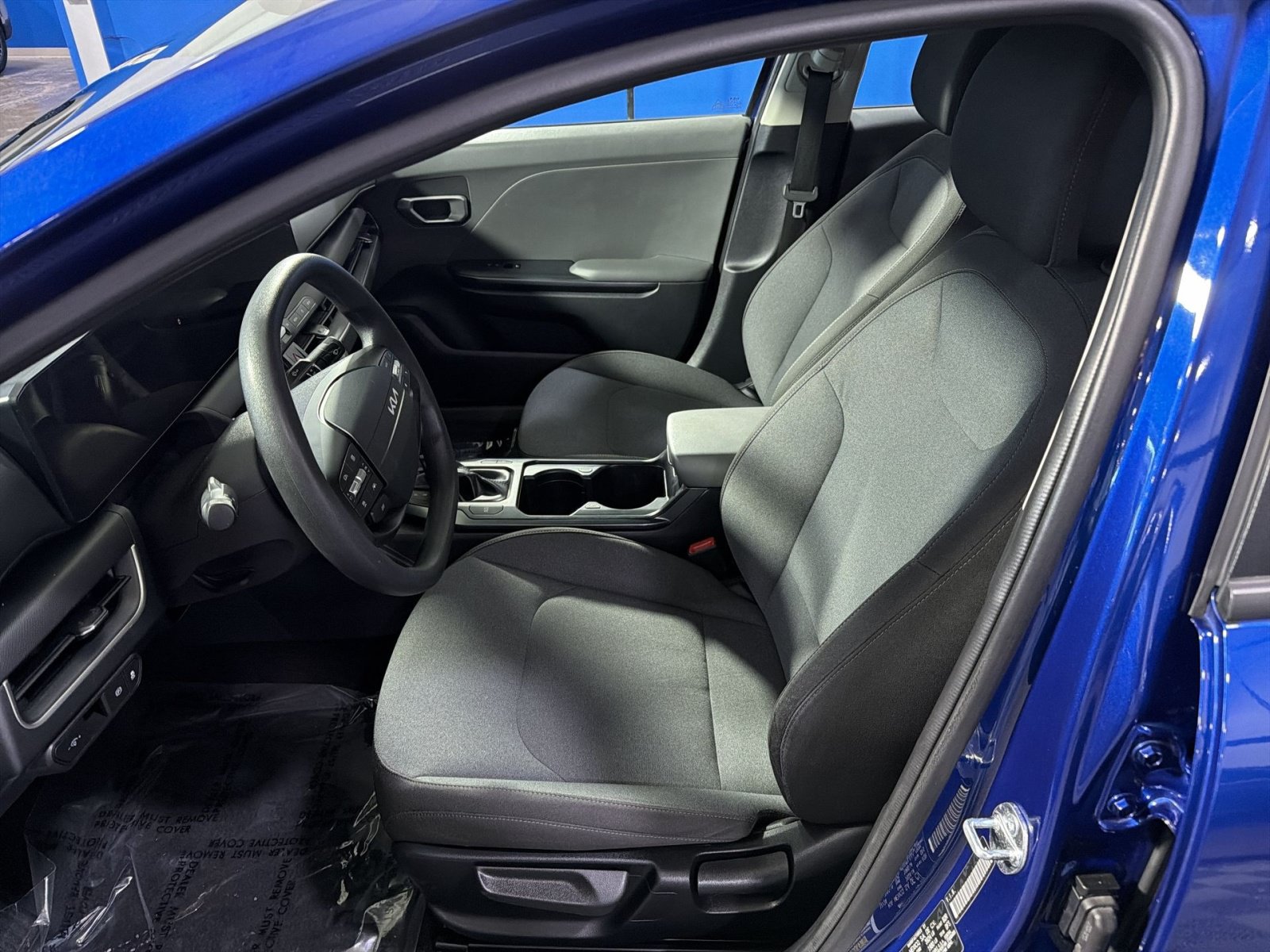 Used 2025 Kia K4 FWD image 23