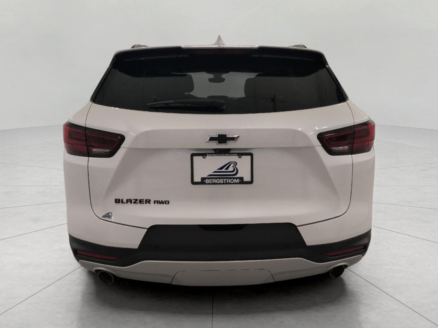 Used 2024 Chevrolet Blazer LT w/ Sound & Technology Package AWD/4WD image 25