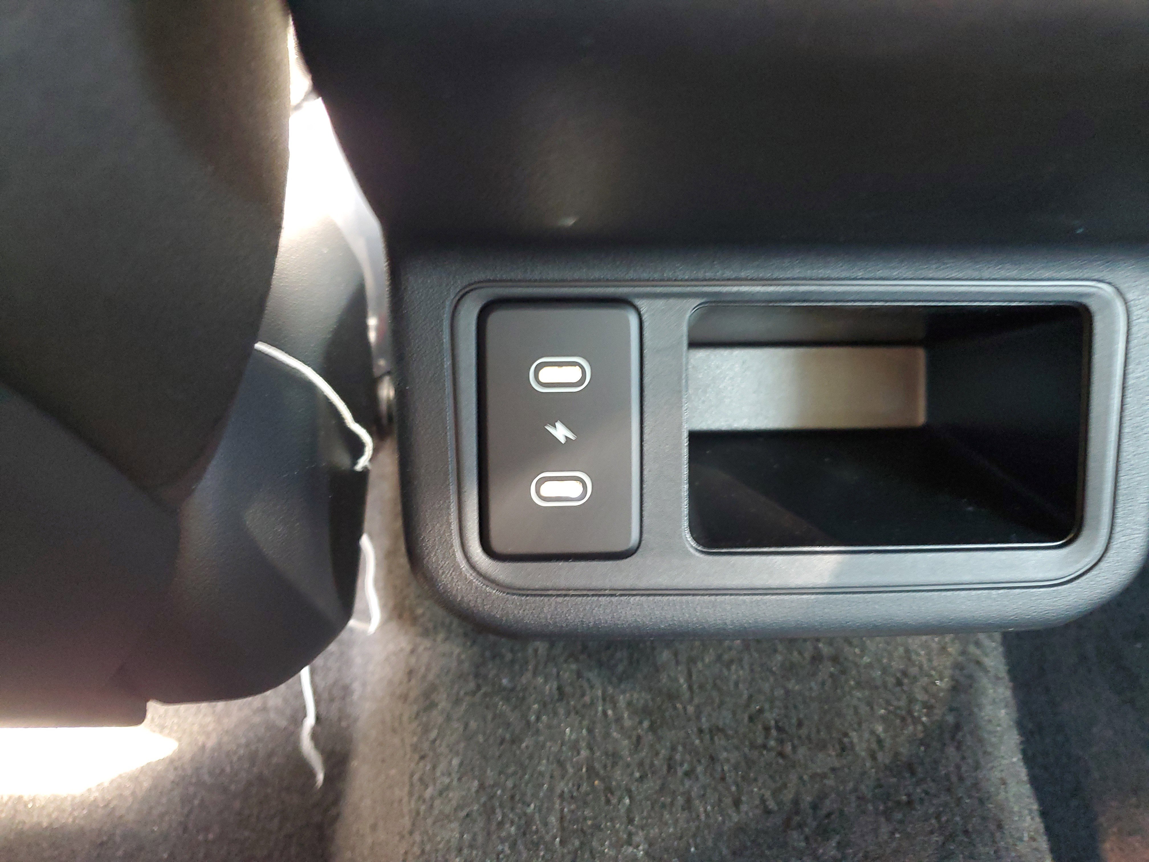 New 2026 Kia K4 FWD image 15