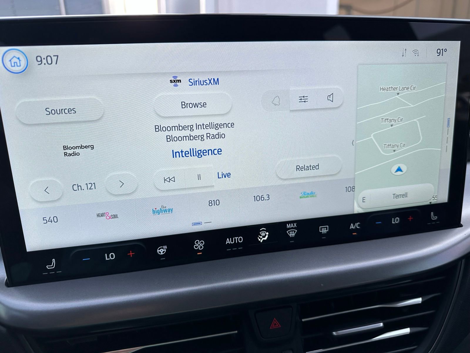 Used 2025 Ford Escape SE image 15