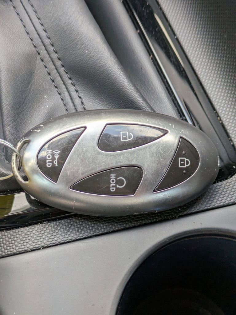 Used 2024 Hyundai Elantra SEL image 26