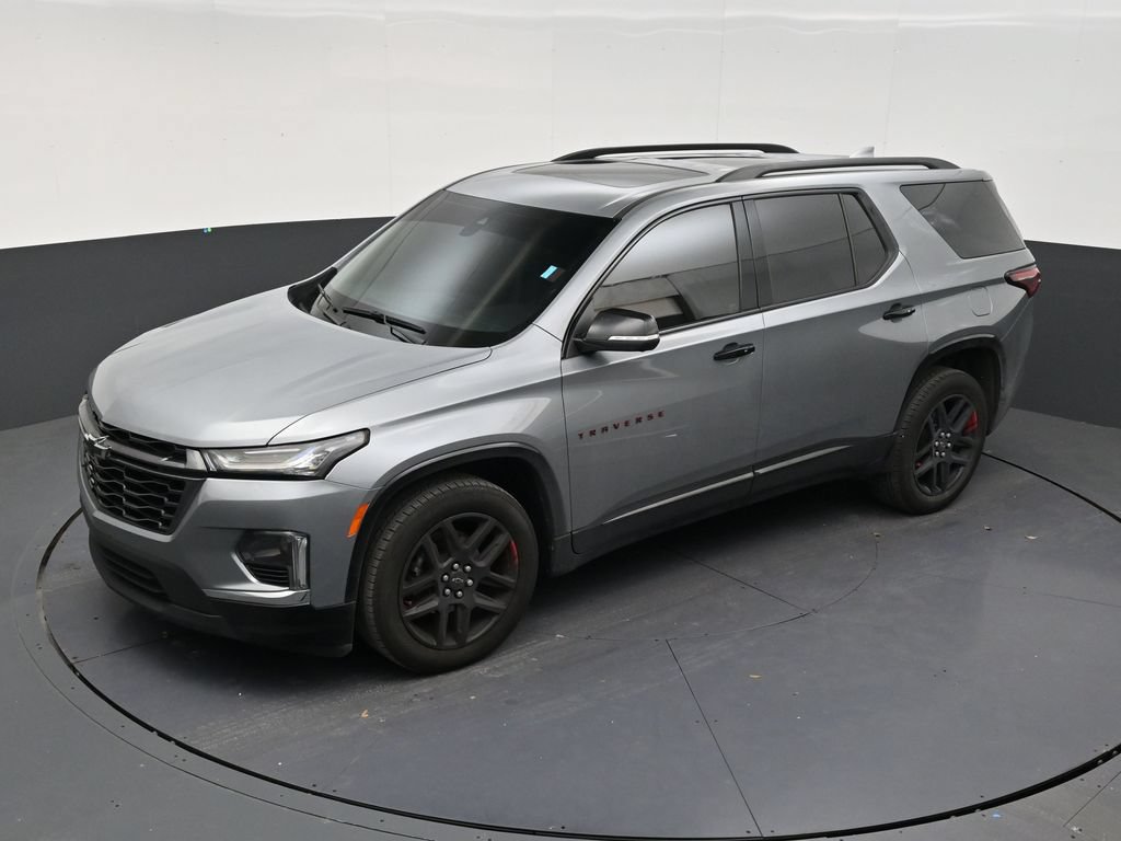 Used 2023 Chevrolet Traverse Premier w/ Redline Edition FWD image 11