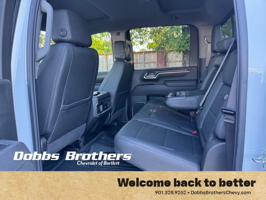 Used 2026 GMC Sierra 2500 SLT w/ SLT Premium Package AWD/4WD image 34