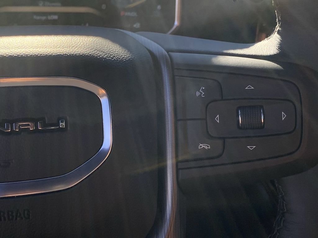 New 2026 GMC Sierra 2500 Denali Ultimate w/ LPO, Black Badging Package image 21