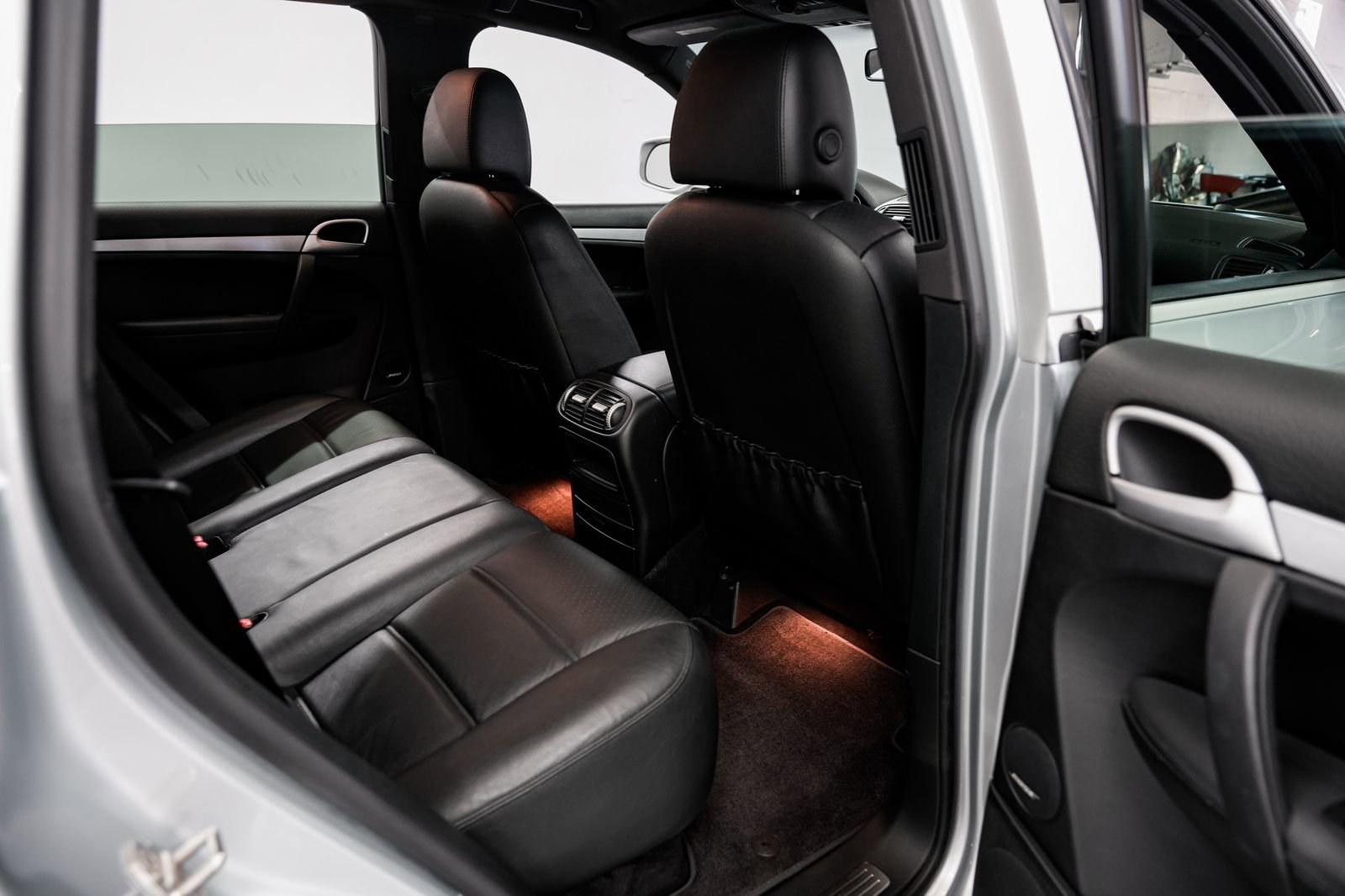 Used 2008 Porsche Cayenne S AWD/4WD image 29
