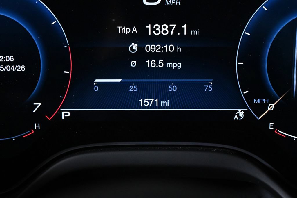 Used 2025 Maserati Grecale GT AWD/4WD image 12