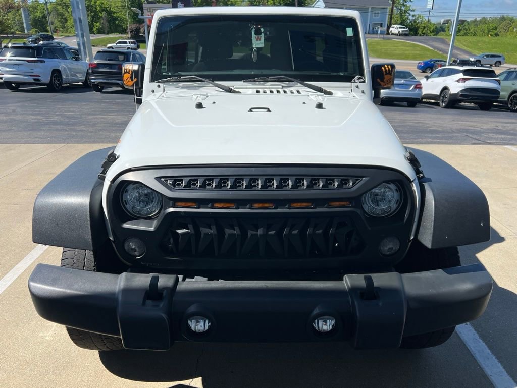 Certified 2018 Jeep Wrangler Unlimited Sport S AWD/4WD image 2