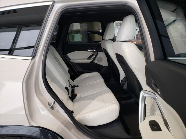 New 2026 BMW X1 xDrive28i w/ Technology Package image 14