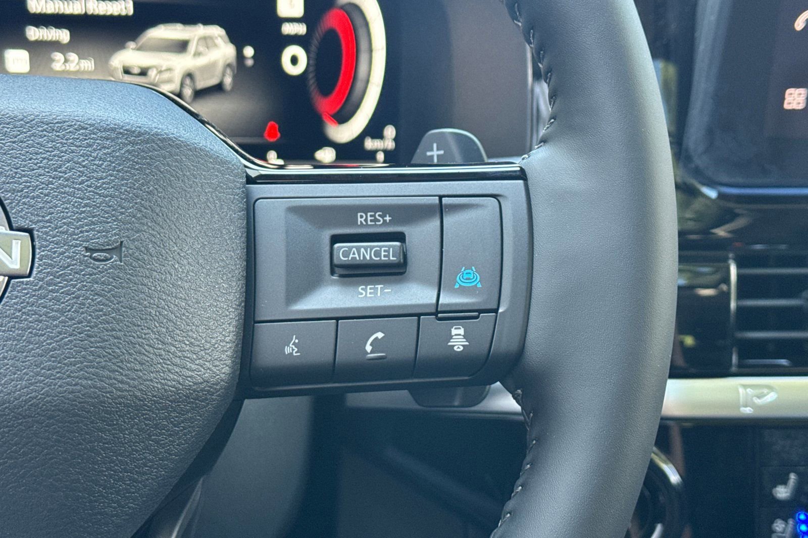 New 2026 Nissan Pathfinder Platinum AWD/4WD image 29