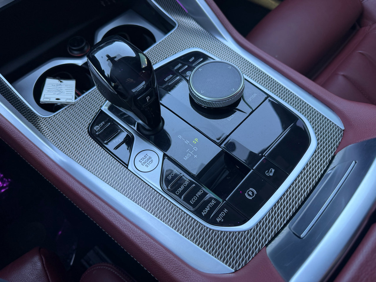 Used 2021 BMW X6 xDrive40i w/ Premium Essential Package image 16