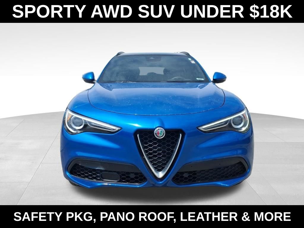 Used 2018 Alfa Romeo Stelvio Ti Sport AWD/4WD image 3