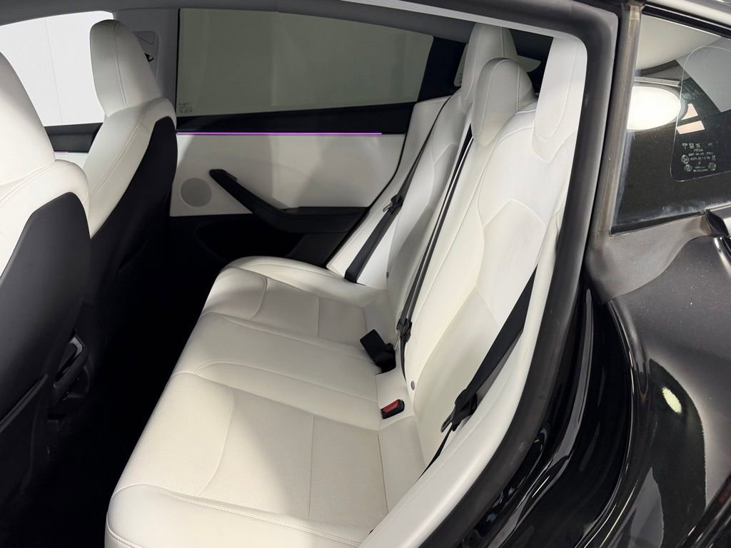 Used 2025 Tesla Model 3 Long Range image 28