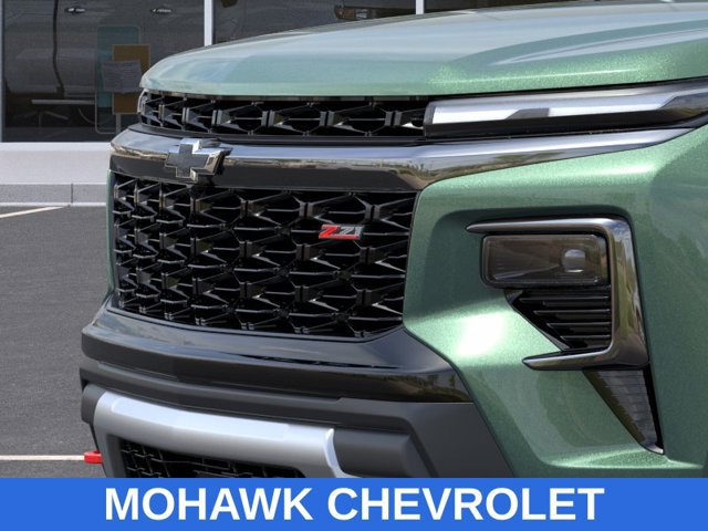 New 2027 Chevrolet Traverse Z71 w/ Driver Confidence Package AWD/4WD image 13