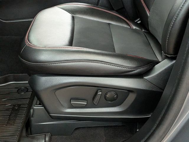 Certified 2024 Ford Explorer ST-Line w/ Class IV Trailer Tow Package image 13