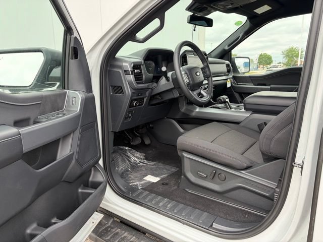 New 2026 Ford F150 XLT w/ Equipment Group 302A MID AWD/4WD image 13