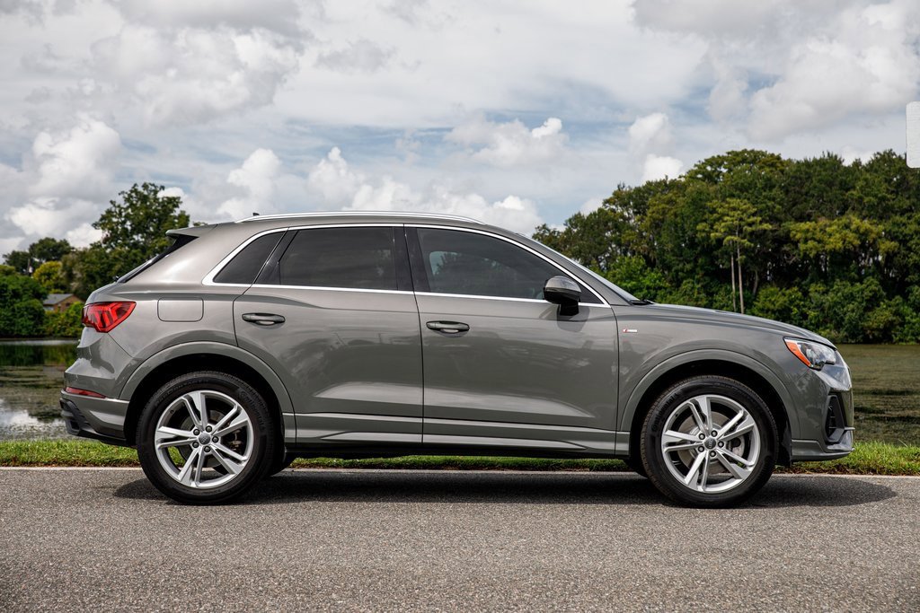 Used 2020 Audi Q3 2.0T Premium w/ Convenience Package image 4