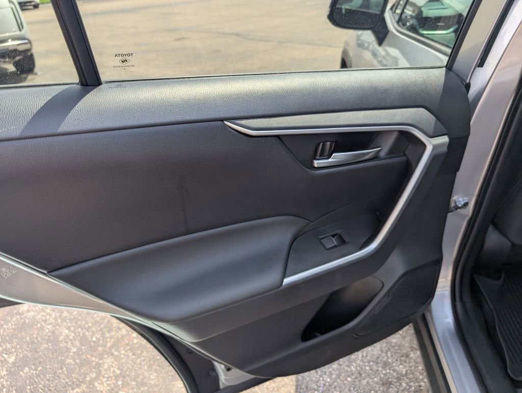Used 2024 Toyota RAV4 XLE image 10