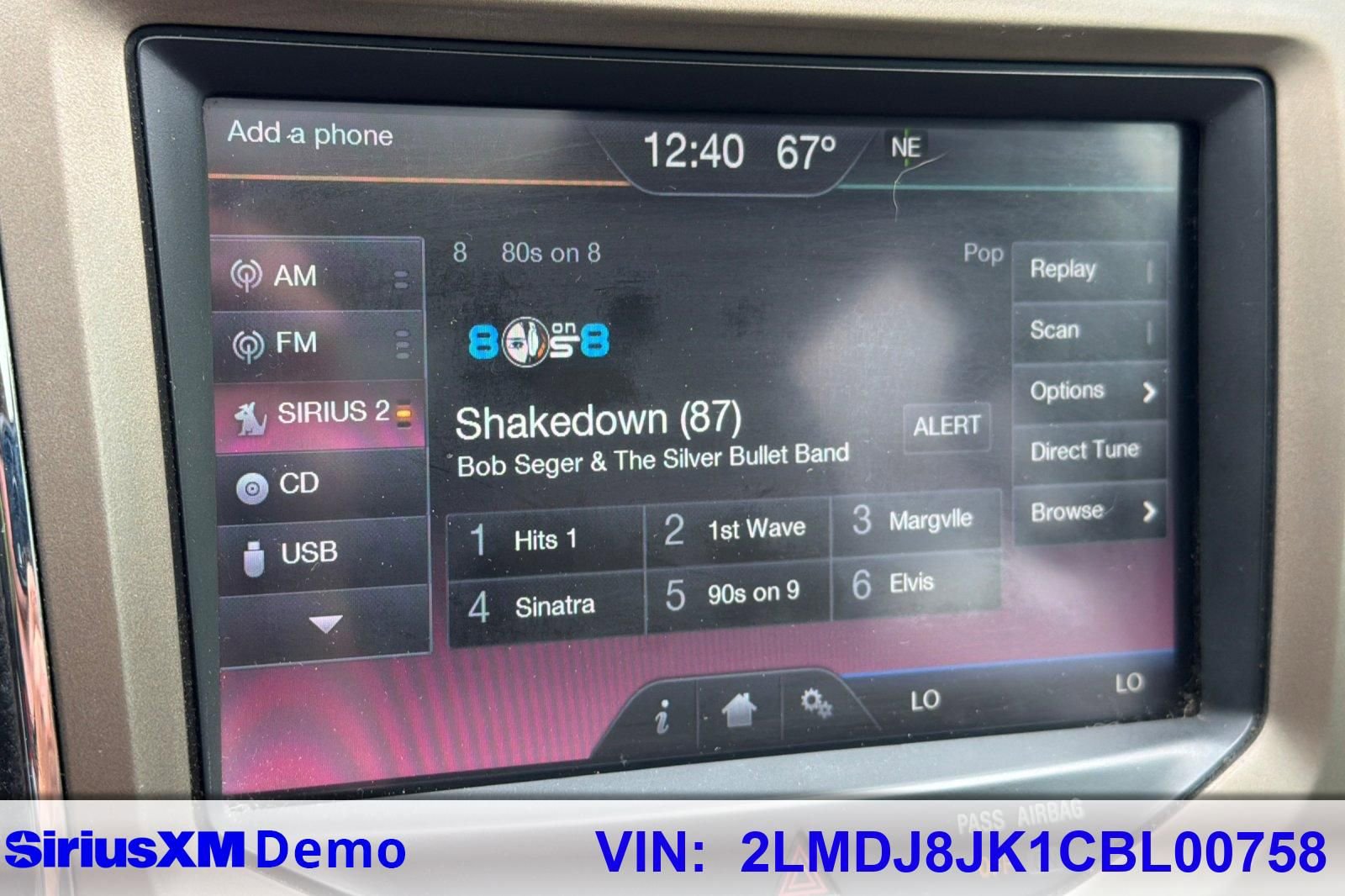 Used 2012 Lincoln MKX AWD image 26