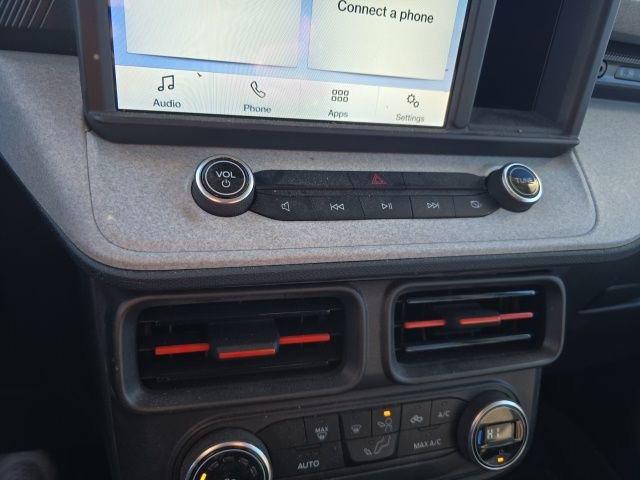 Certified 2022 Ford Maverick XLT image 12