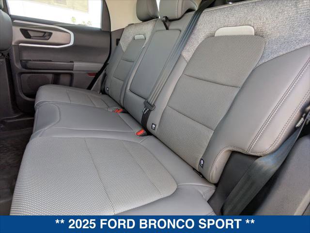 New 2025 Ford Bronco Sport Badlands image 17