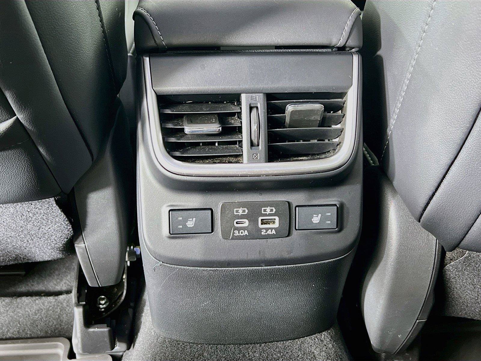 Used 2025 Subaru Outback Touring XT AWD/4WD image 27