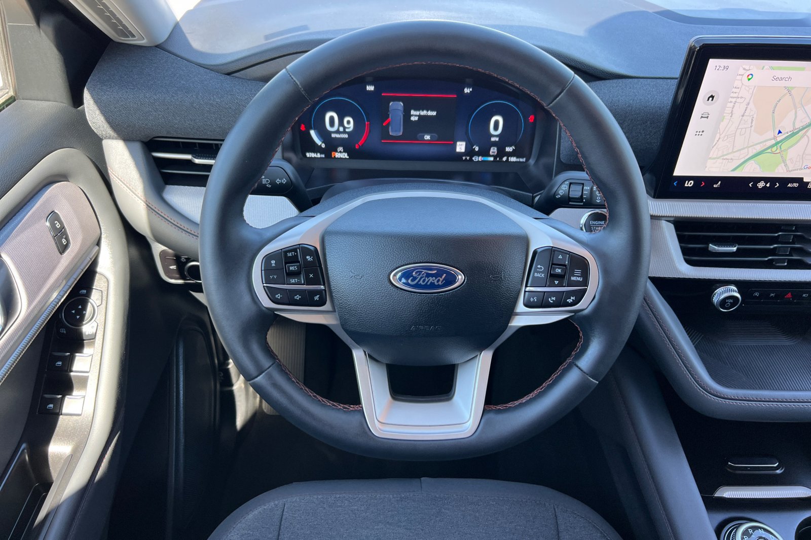 Certified 2025 Ford Explorer Active AWD/4WD image 16