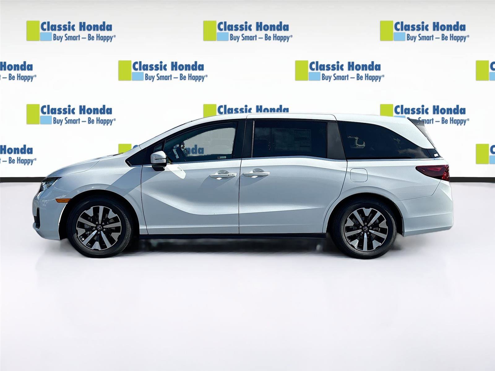 New 2026 Honda Odyssey EX-L image 4