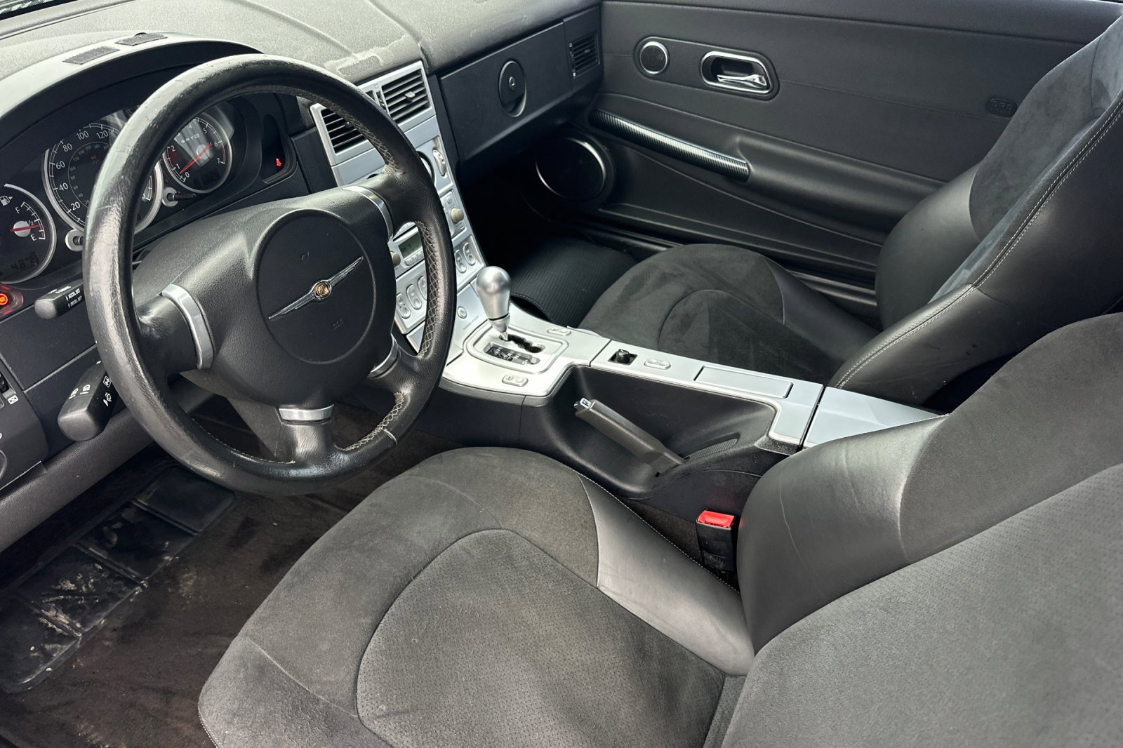 Used 2005 Chrysler Crossfire SRT-6 image 10