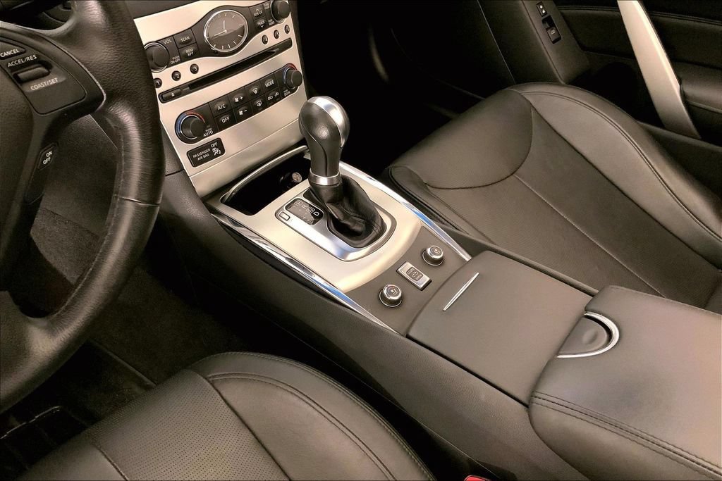 Used 2013 INFINITI G37 Convertible w/ Premium Pkg RWD image 22