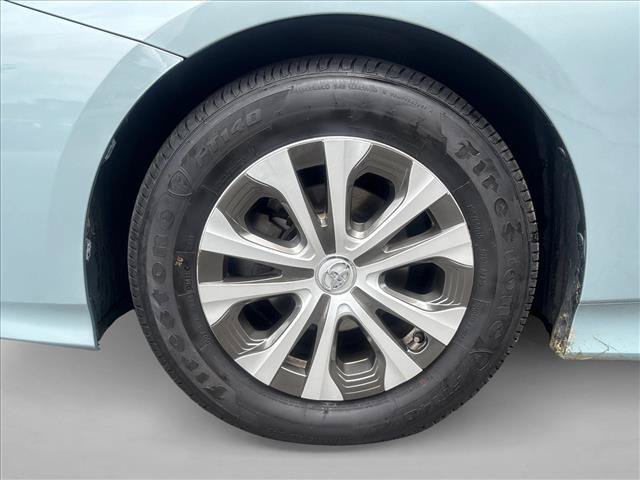 Used 2016 Toyota Prius Three FWD image 9
