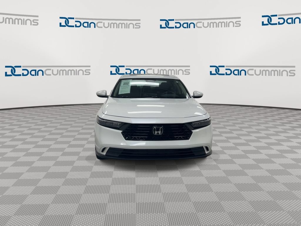 Used 2024 Honda Accord EX image 3