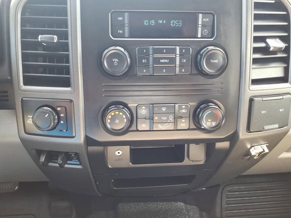 Used 2017 Ford F350 XL AWD/4WD image 7