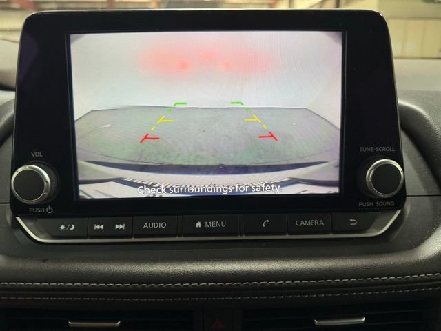 Used 2023 Nissan Rogue SV AWD/4WD image 18