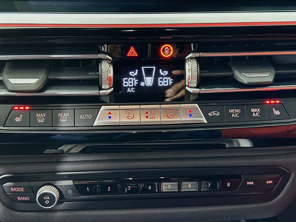 Certified 2022 BMW Z4 sDrive30i w/ Dynamic Handling Package image 16