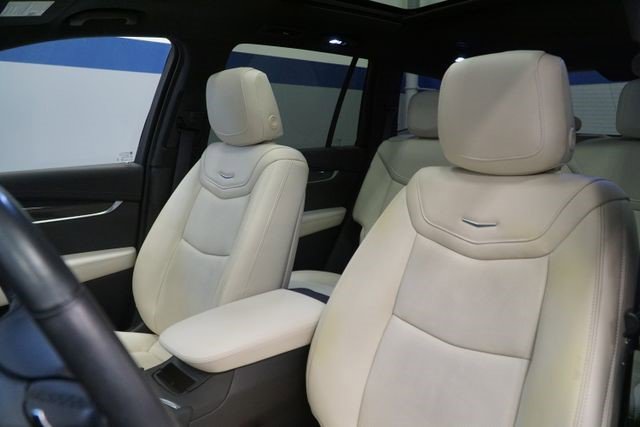 Certified 2023 Cadillac XT6 Sport w/ Technology Package image 16