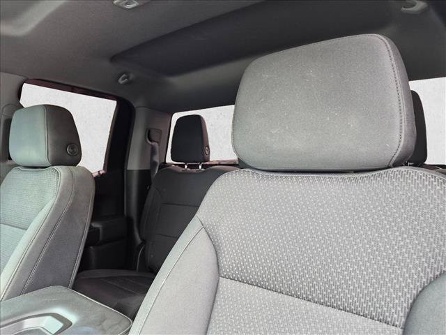 Used 2020 Chevrolet Silverado 1500 Custom w/ Custom Value Package RWD image 12