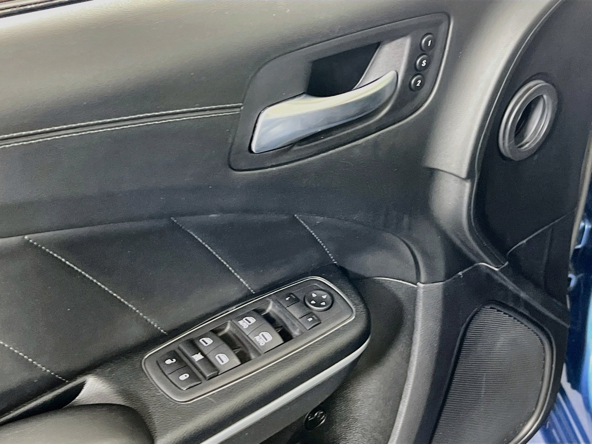 Used 2023 Dodge Charger GT w/ Plus Group RWD image 17