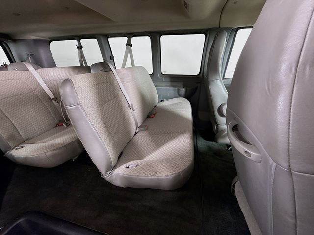 Used 2017 Chevrolet Express 2500 LT w/ LT Preferred Equipment Group RWD image 24