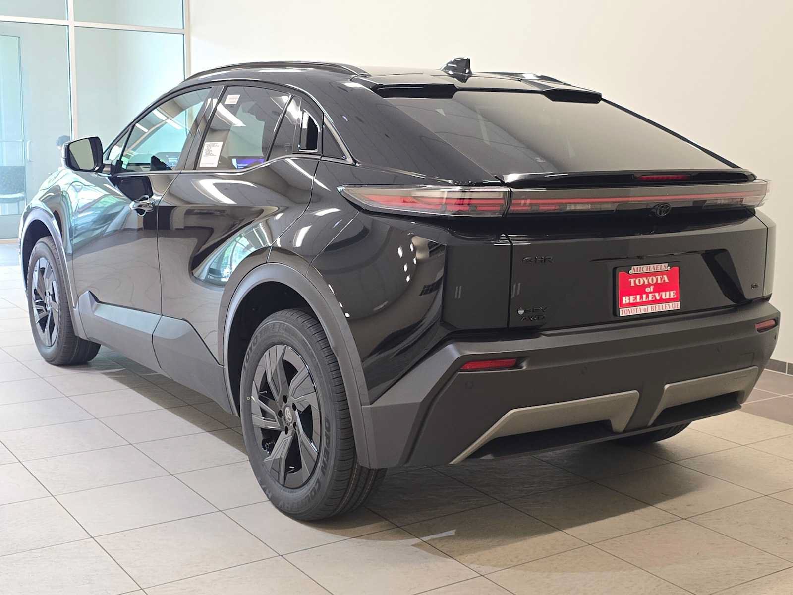 New 2026 Toyota C-HR AWD/4WD image 4