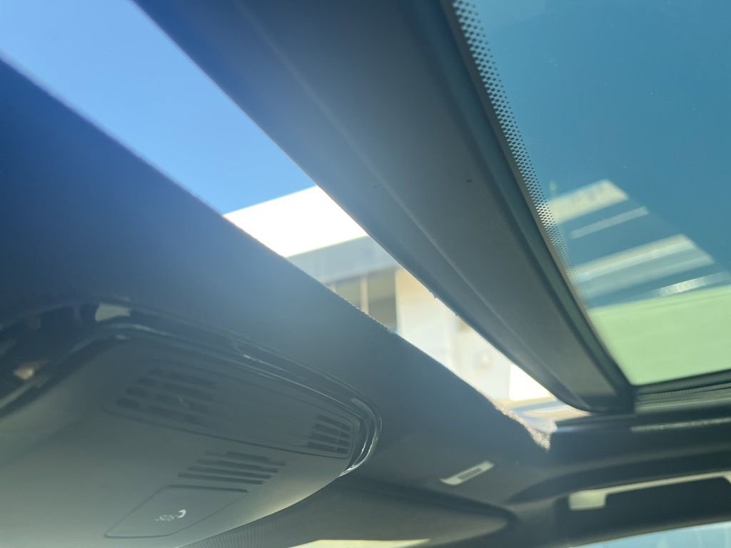 Used 2020 BMW 540i RWD image 14