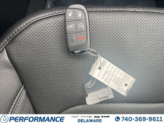 Used 2024 Jeep Compass Limited w/ High Altitude Package image 19