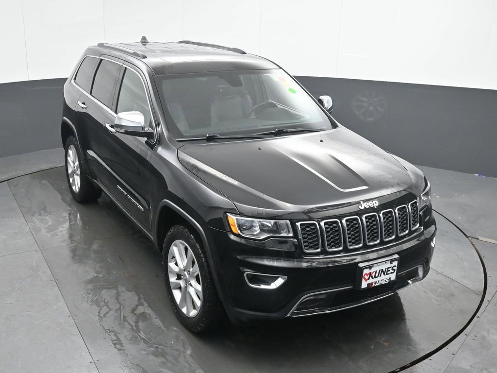 Used 2017 Jeep Grand Cherokee Limited image 38