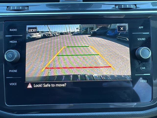 Certified 2024 Volkswagen Tiguan SE R-Line image 22