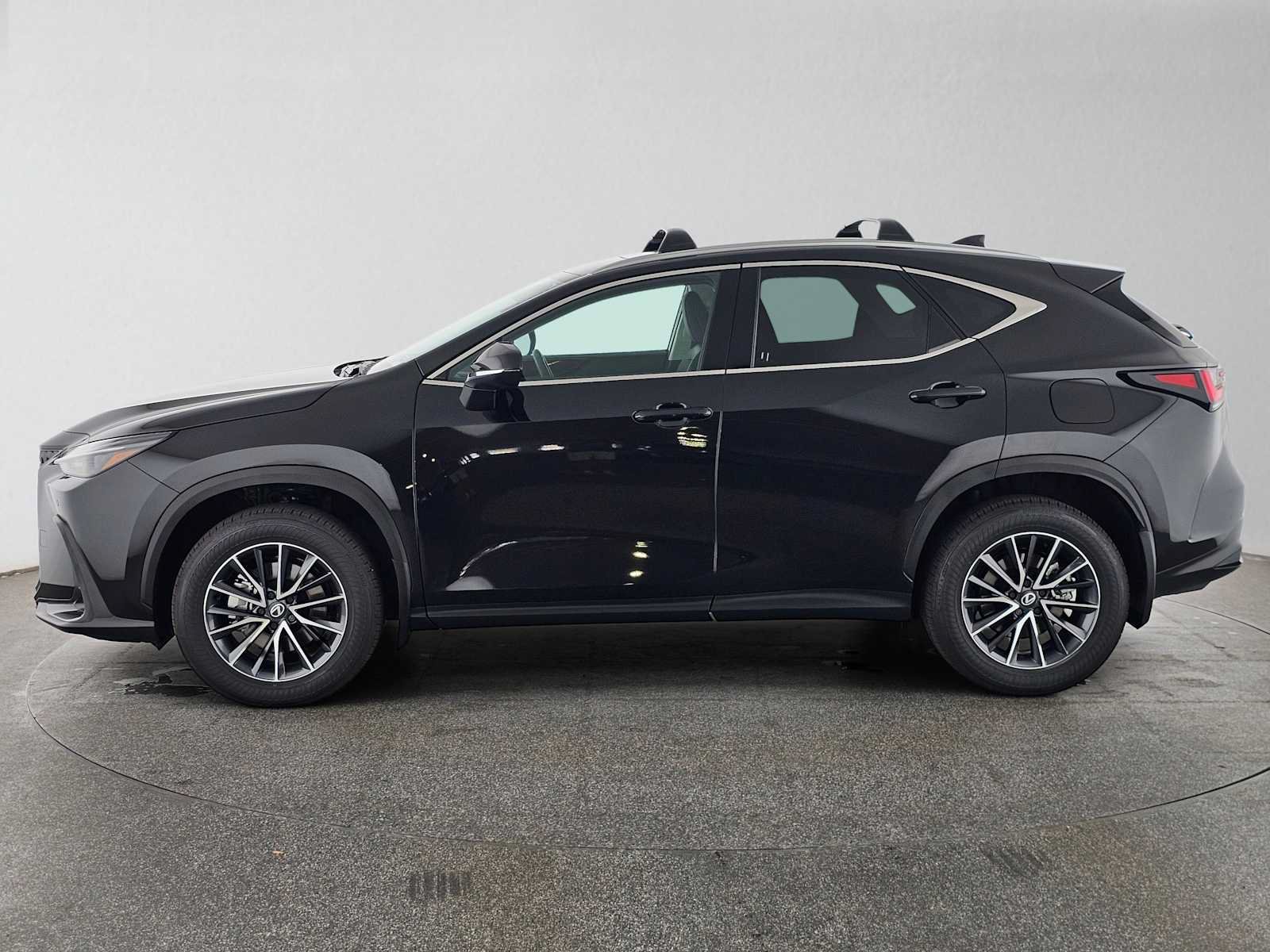 Certified 2026 Lexus NX 350h AWD w/ Accessory Package (2T) image 6