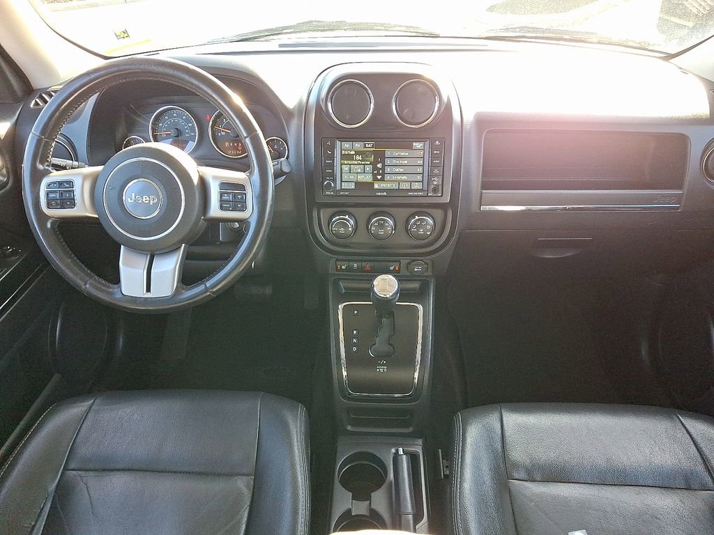 Used 2015 Jeep Patriot Limited w/ Sun/Sound Group image 16