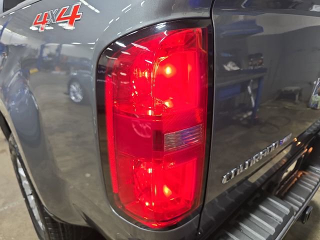 Used 2019 Chevrolet Colorado LT AWD/4WD image 32